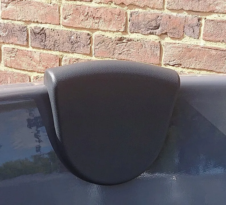 Headrests - Image 3