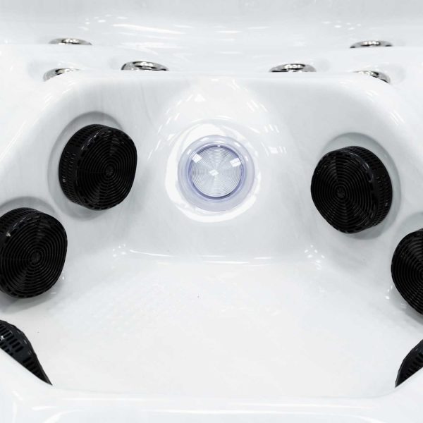 Nova Electric Hot Tub | 5 Person - Image 11