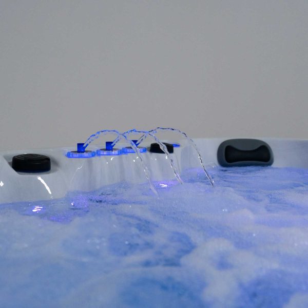 Nova Electric Hot Tub | 5 Person - Image 14