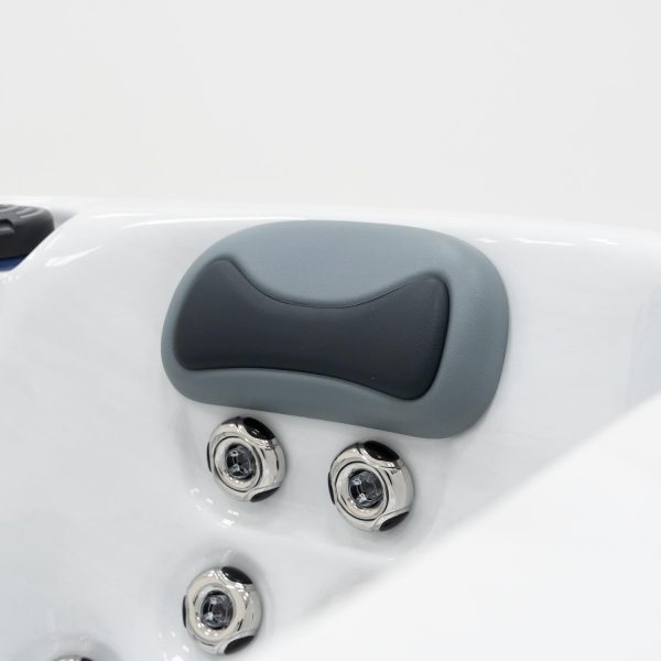 Nova Electric Hot Tub | 5 Person - Image 8
